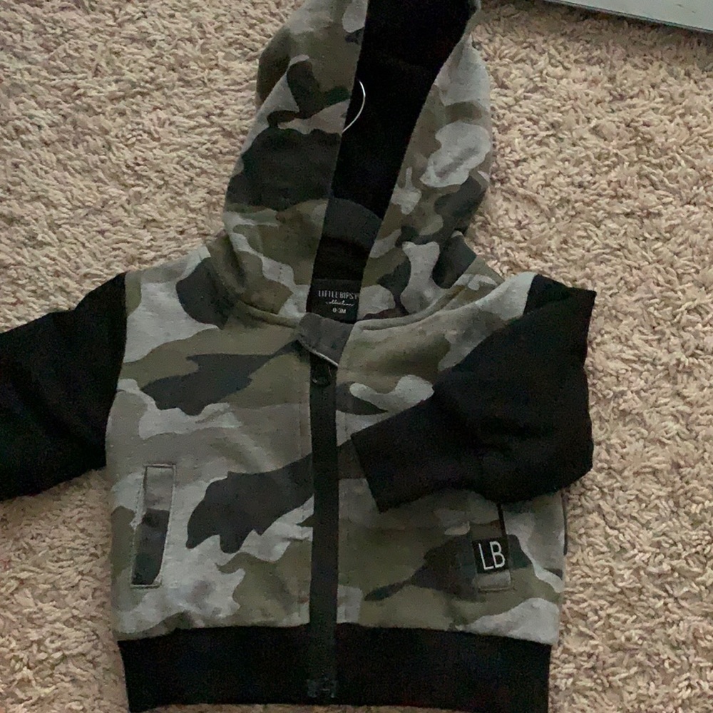 Little bipsy camo jacket